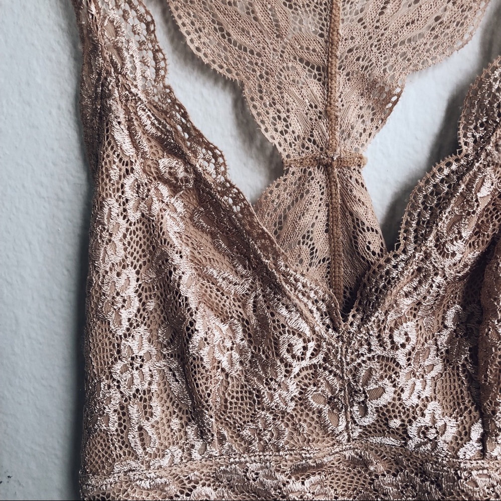 Lace crop top